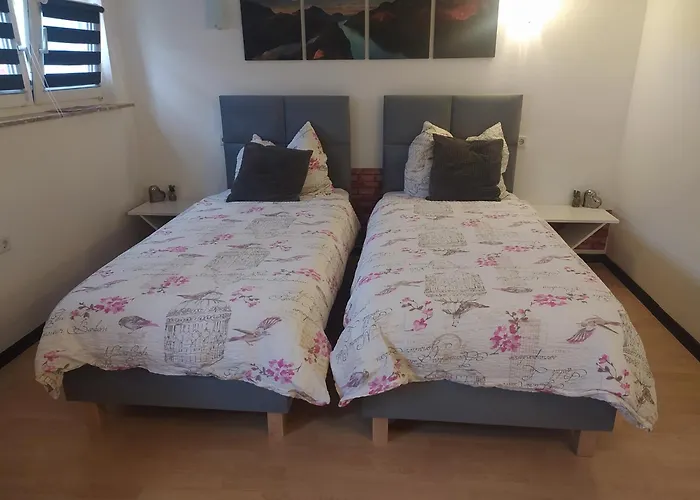 Ferienwohnung * Espenau